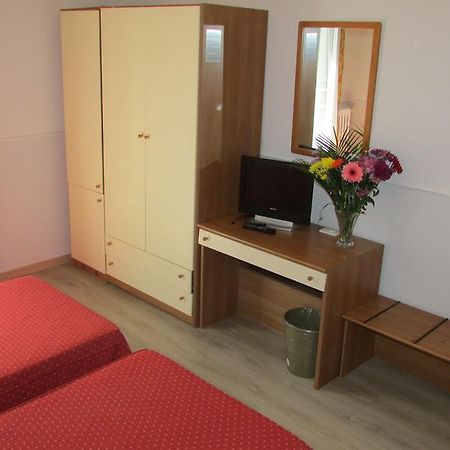 Hotel Johnny Milan Extérieur photo
